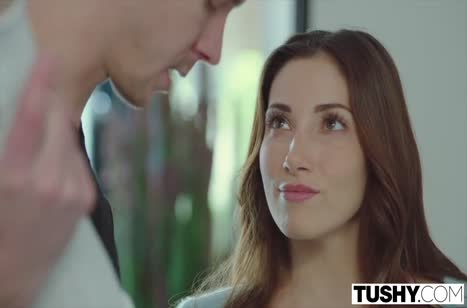 Clea Gaultier дала попку на растерзание после тренировки