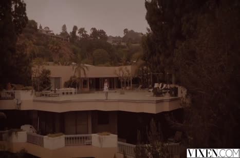 Kendra Sunderland прихорошилась и занялась с челом романтическим сексом