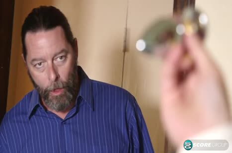 Молодая красотка April Aniston захотела жесткого секса